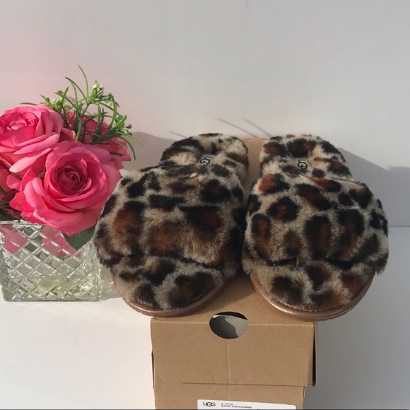 UGG Fluff Slide II Leopard - Picture 2 of 7